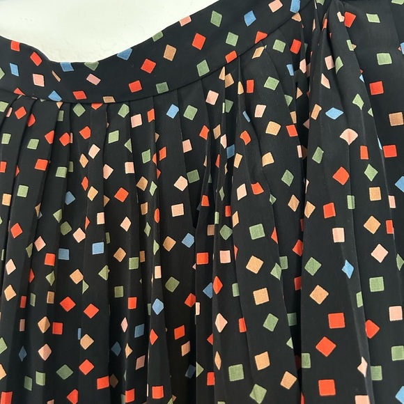 Momo B Medium Black Multicolored Pleated Academia Skirt - Picture 4 of 10